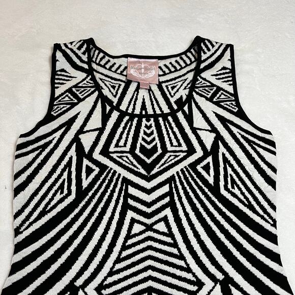 Romeo & Juliet Couture Sleeveless Abstract Print Knit Bodycon Dress Size S NEW - Picture 3 of 7